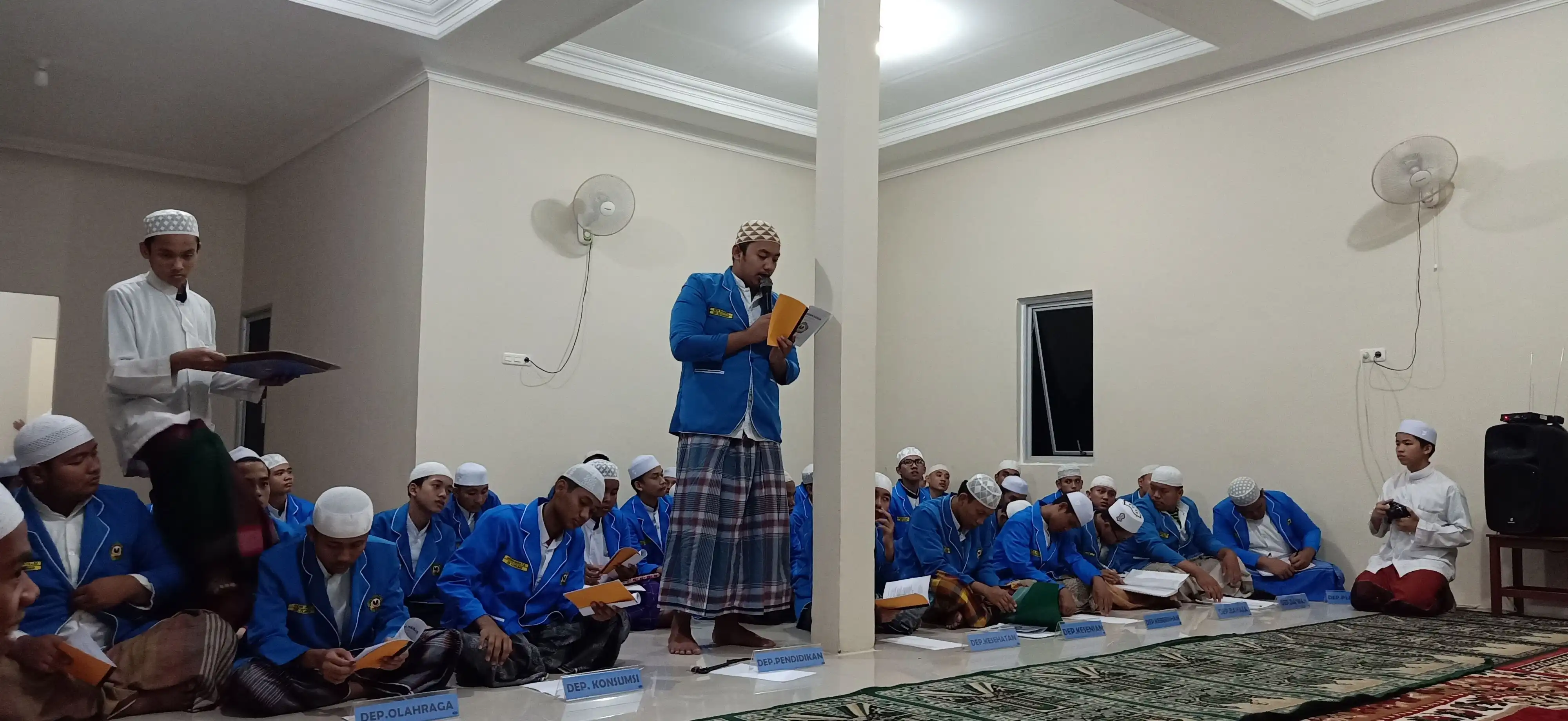 Rapat Akbar 17